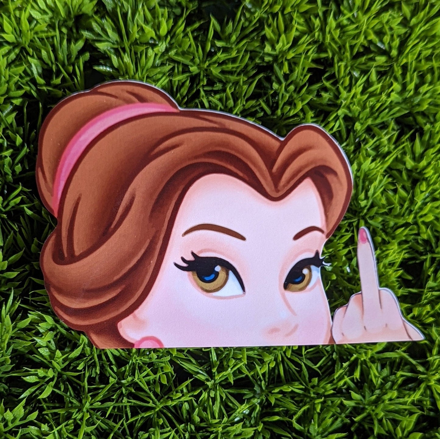 Spicy Belle Peeker